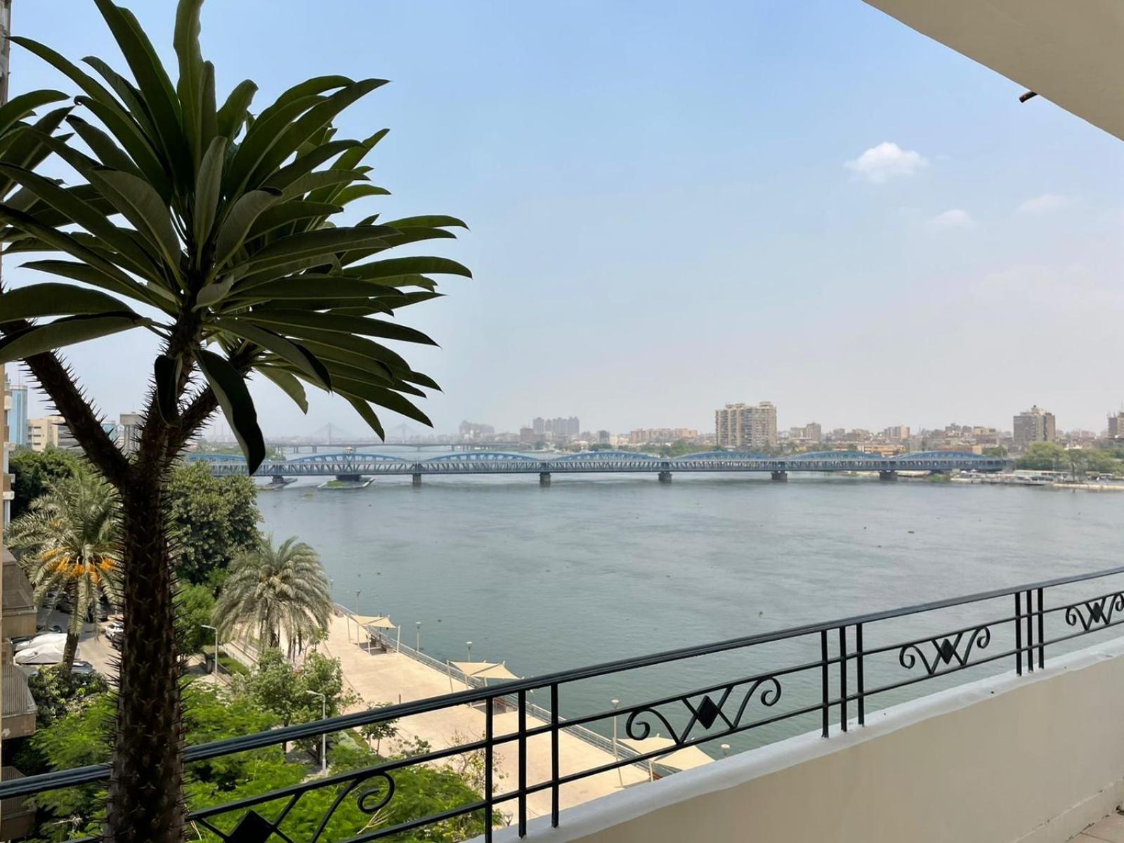 Luxury On The Nile - Zamalek Apartments Kairo Eksteriør billede
